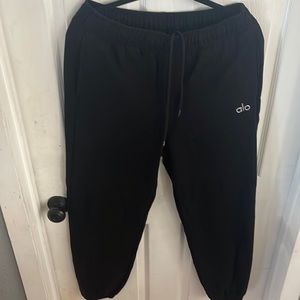 Alo jogger pants medium